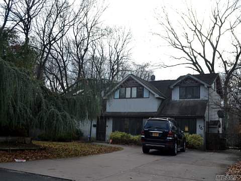 1st image of 16 Wildwood Ln