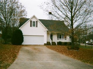 123 Saint Michaels Ln, Smyrna, TN 37167