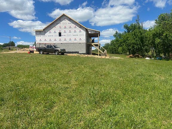 4th image of 545 Boones Creek Rd
