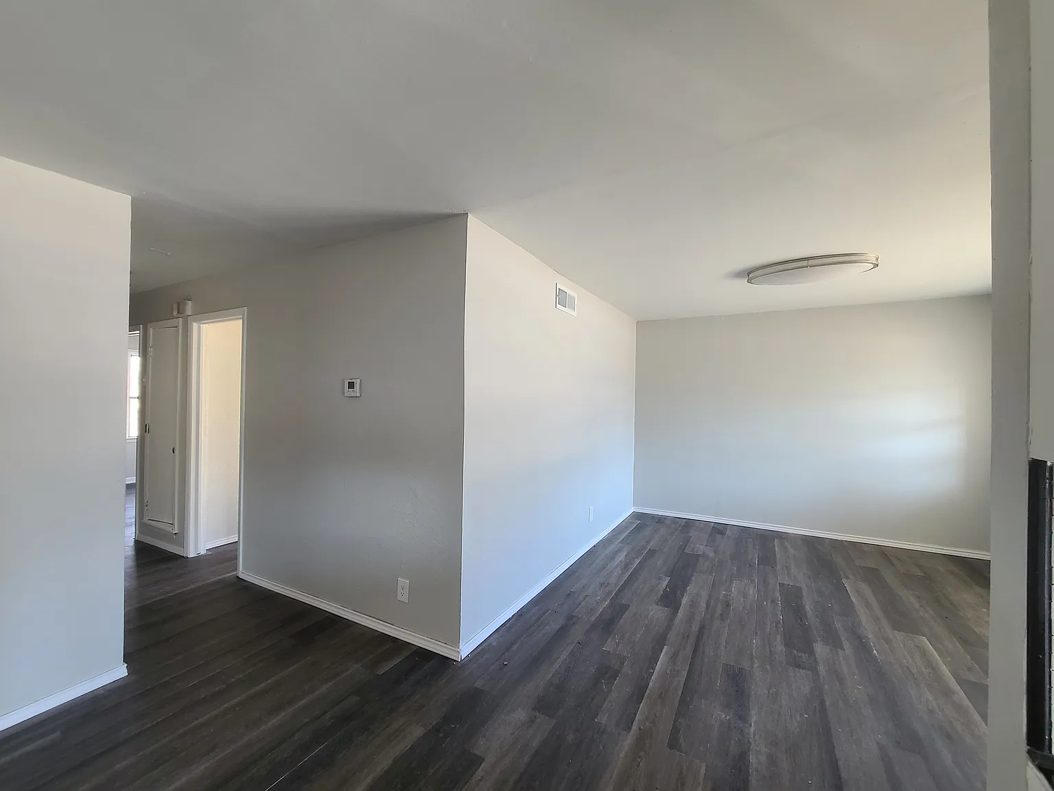 4 bed, 1417 sqft, $1,400 — Photo 2