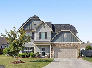 22 Belfield Ct, Adairsville, GA 30103