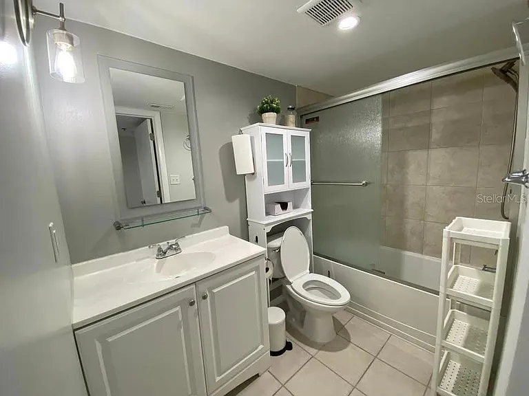 701 S Madison Ave #421 — Photo 14