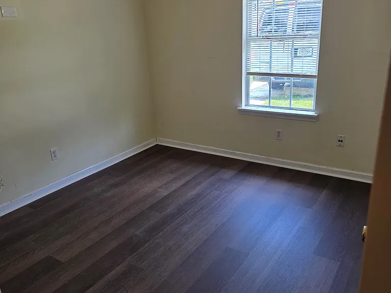 1198 Pinedale Cir NW — Photo 5