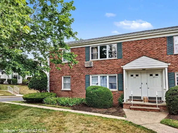 24 Garfield Park #A, Edison, NJ 08837
