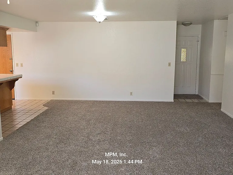 950 Player Ln — Photo 25