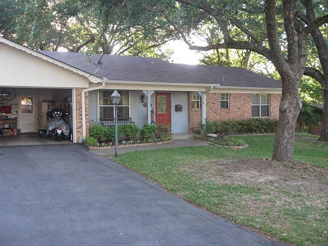 1st image of 3305 Teakwood Dr
