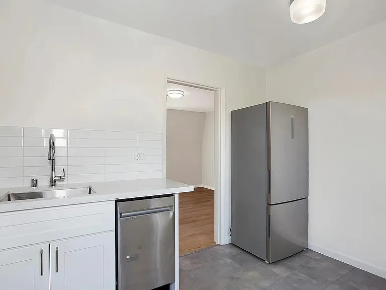 939 Solano Ave #8 — Photo 5