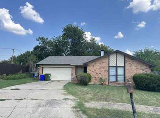 7408 Quail Ct, Watauga, TX 76148
