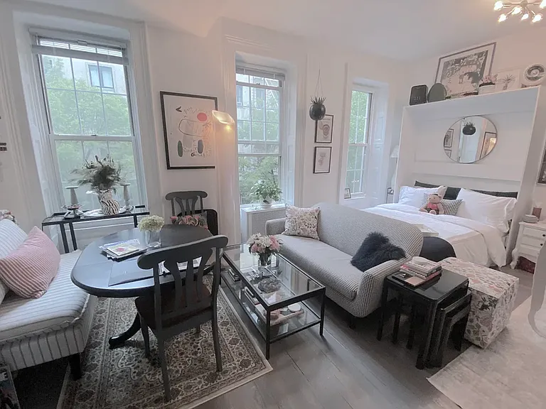 230 E 58th St #2A — Photo 3