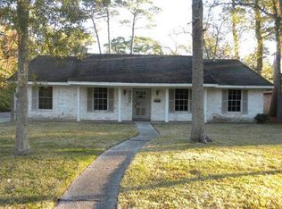 3005 Woodland Dr, Dickinson, TX 77539