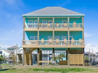 1978 Avenue I, Crystal Beach, TX 77650