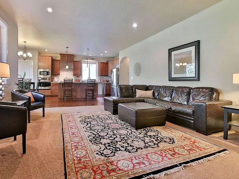 SW Ledgestone Dr — Photo 9