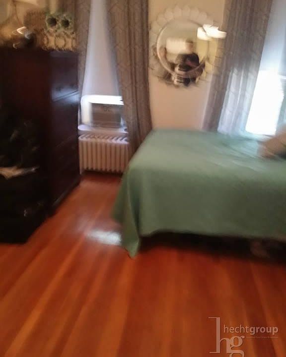 1st image of 247 E 77th St Ofc 1