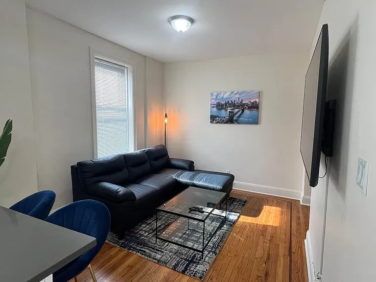 663 President St #D6 — Photo 2