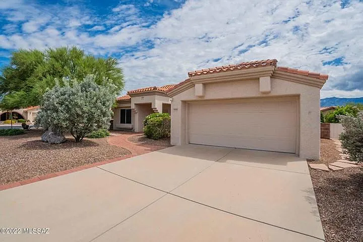 14720 N Palm Ridge Dr — Photo 1