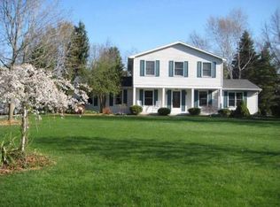 35 E Newman Rd, Williamston, MI 48895