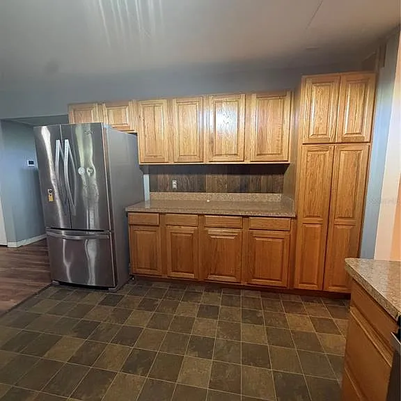 6828 State Road 33 — Photo 8
