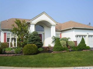 18 2nd St, Manchester, NJ 08759