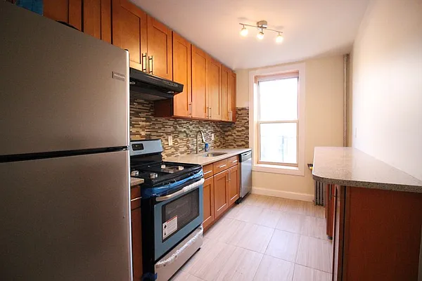 Rented by Bedford 6 Real Estate | media 8