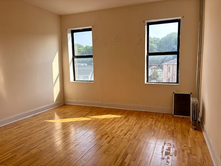 921 McLean Ave #D3 — Photo 4