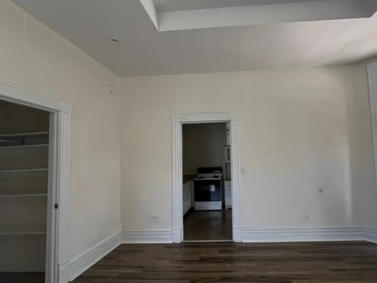1625 Coleman Ave — Photo 2