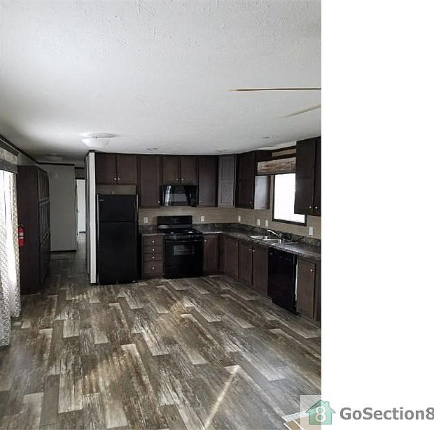 1st image of 99 Sparrow Dr
