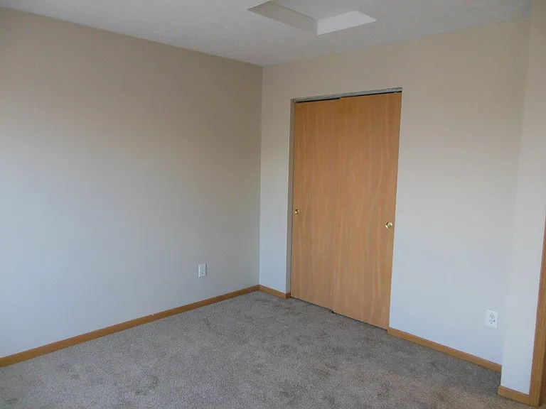 5929 Bay Harbor Dr — Photo 36