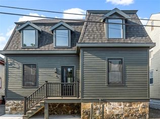 6 Potter St, Newport, RI 02840