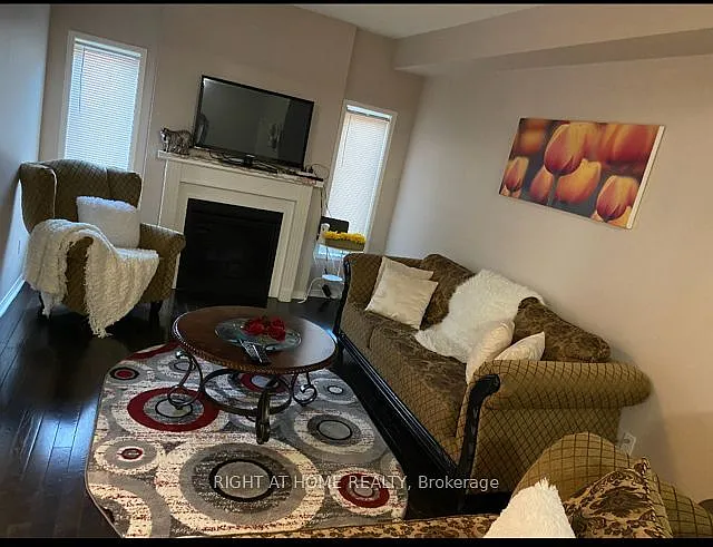 3 bed, $3,500 — Photo 1