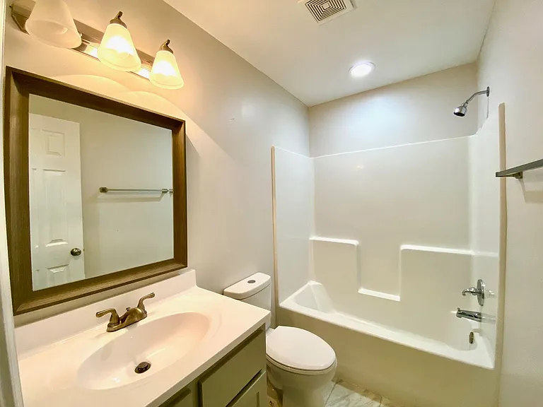 43 Brodie Ln — Photo 9