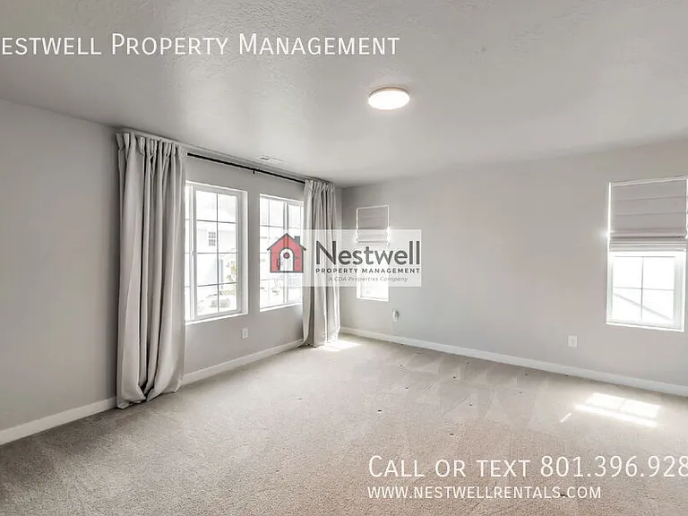 4954 W Evergreen Ln — Photo 10