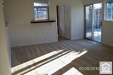 5th image of 2426 Ramona Dr