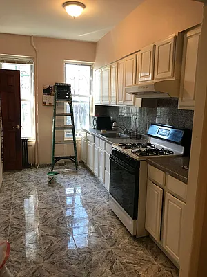 Rented by A Class Realty International | media 5