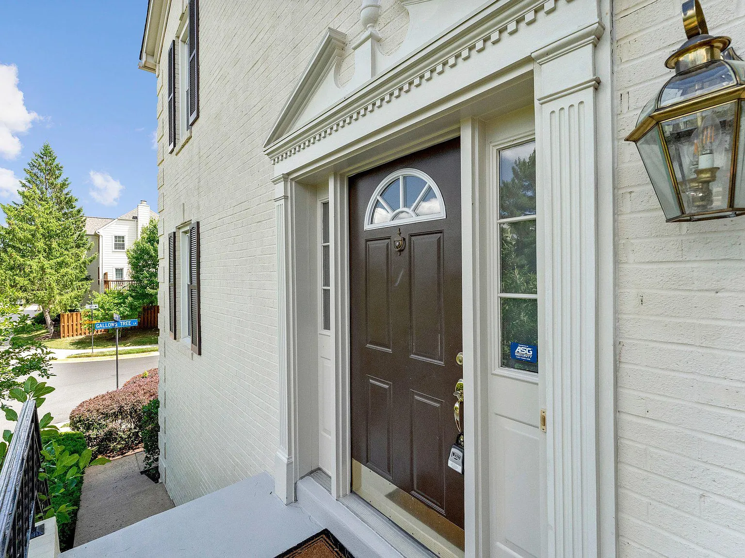 4 bed, 3.5 bath, 2752 sqft, $4,800 — Photo 3
