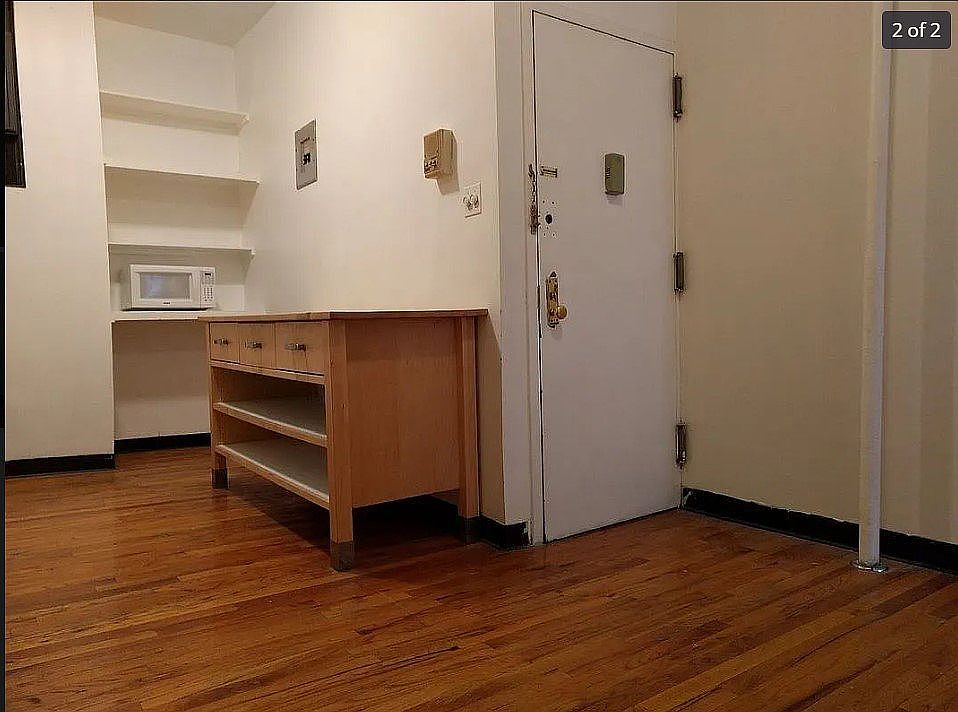 2nd image of 344 E 9th St APT 16