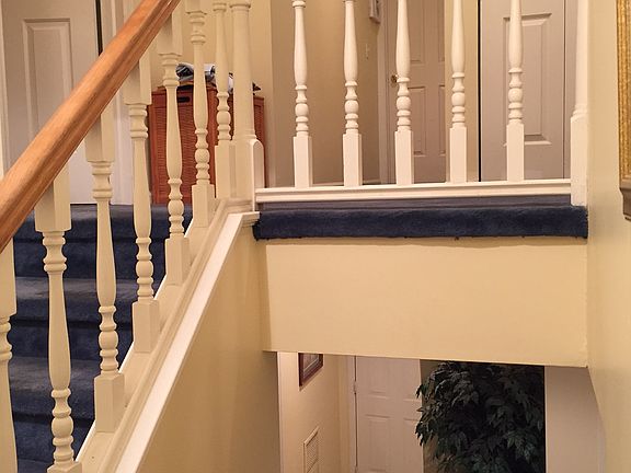 4th image of 2205 Regent Dr