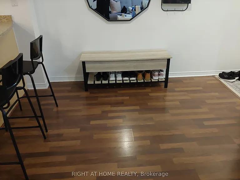 310 John St #162 — Photo 20