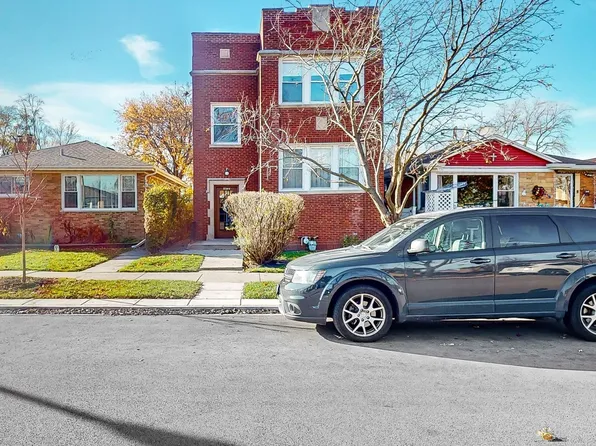 8044 N Hamlin Ave, Skokie, IL 60076