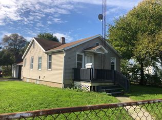 1404 Water St, Port Huron, MI 48060