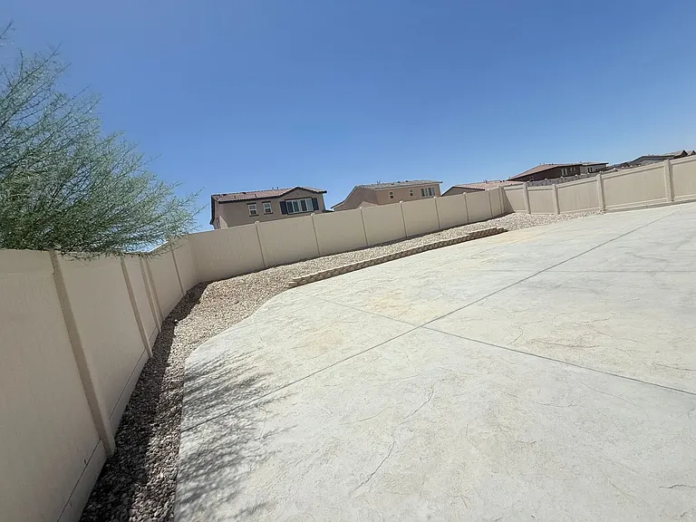 10357 Katelyn Ct — Photo 32