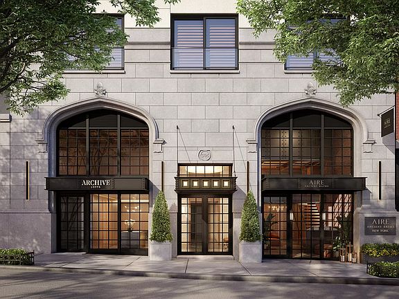2nd image of 305 E 61st St Penthouse 1