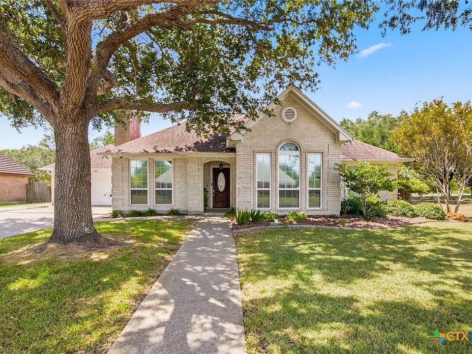 1st image of 101 Willowbend Dr