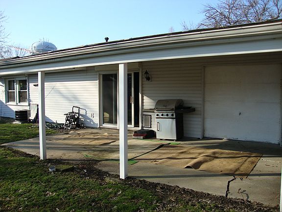 2nd image of 249 Jananna Dr