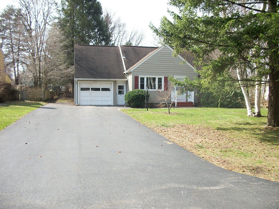 1st image of 471 Covewood Blvd