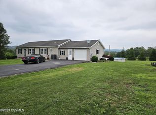 124 Meade Dr, Sunbury, PA 17801