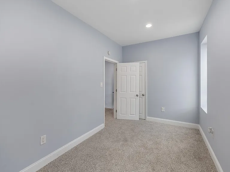 19 Osborn St — Photo 14