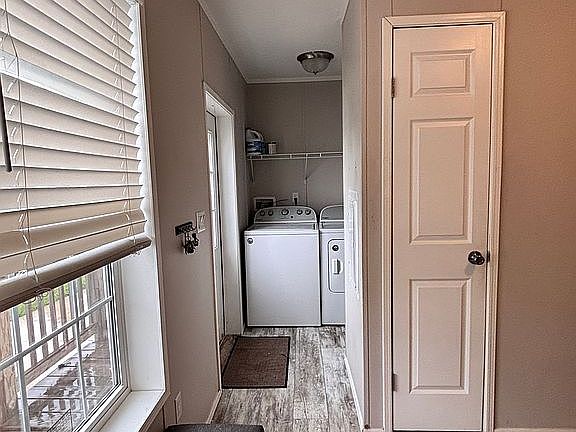 4th image of 7840 SE Eagle Ave