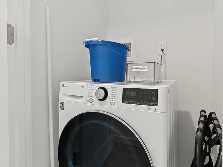 Laundry Room Cabinet