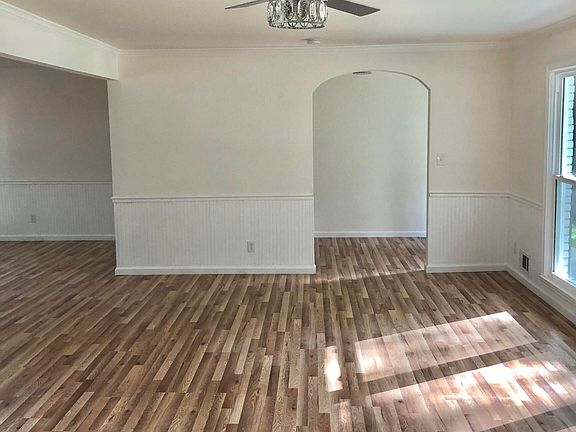 3rd image of 4330 Cedar Valley Ln