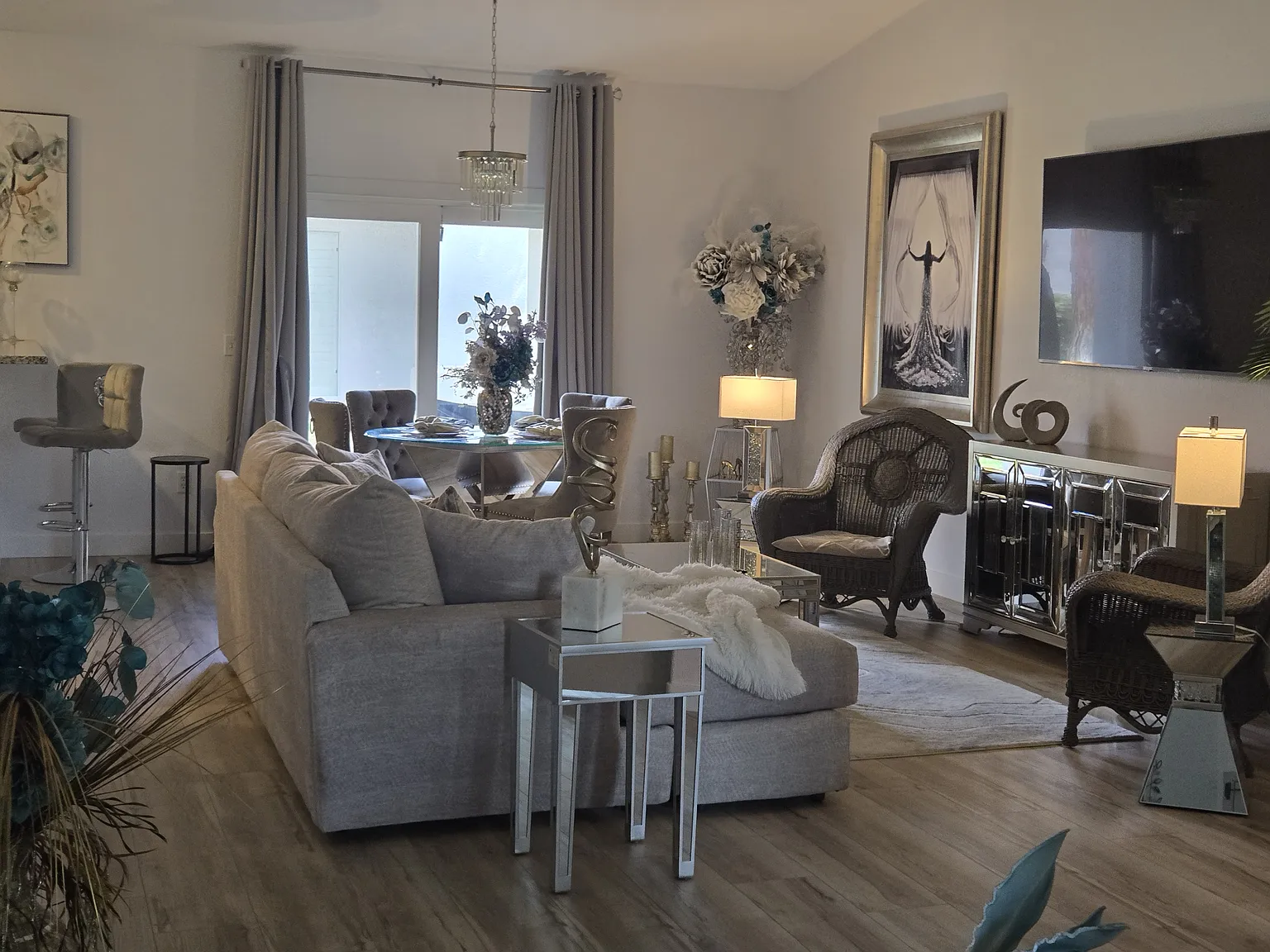 3 bed, 1571 sqft, $1,000 — Photo 4